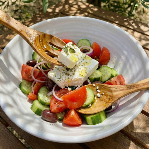 Olivenholz-Salatset mit markantem Dreizack